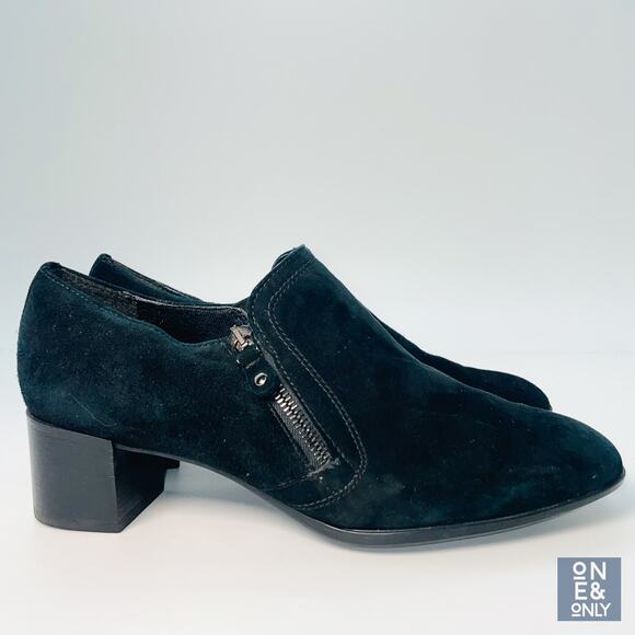 MUNRO Annee Suede Low Ankle Booties Womens Sz 10W Black Almond Toe Block Heels - Picture 1 of 11